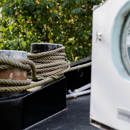 Houseboat Jana - With Sauna And Terrace Hotel Bruges Exterior foto