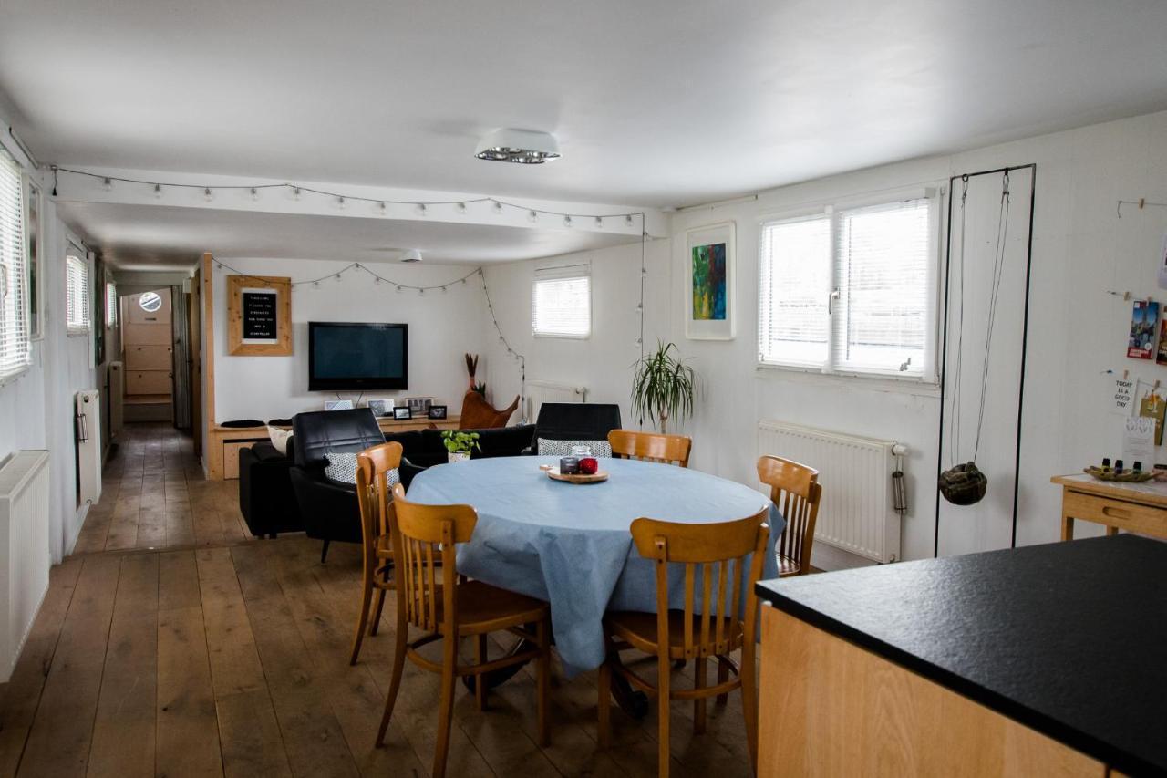 Houseboat Jana - With Sauna And Terrace Hotel Bruges Exterior foto